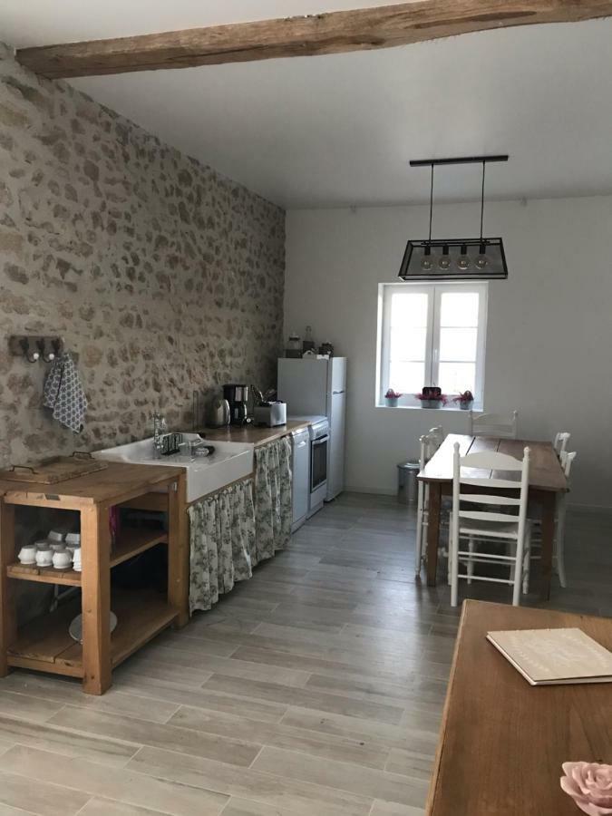 Gite De Charme Les Trois Chenes Augeres Exteriör bild